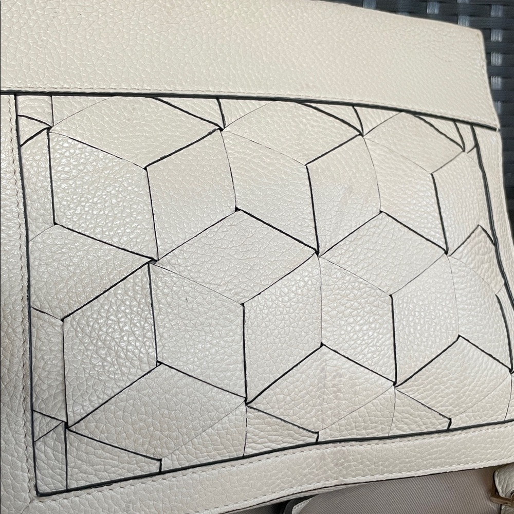 Welden Voyager Small Flap Satchel Cement Colored Pebbled Leather Crossbody Bag - Picture 9 of 13
